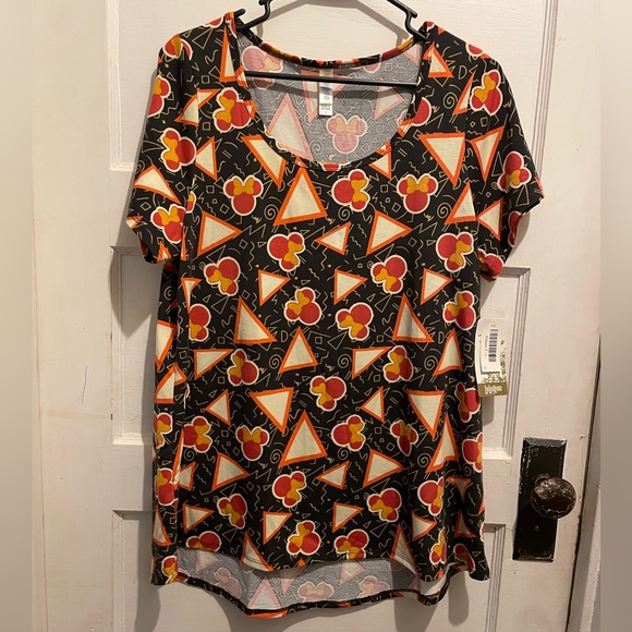 NWT! Lularoe classic T - Picture 1 of 3